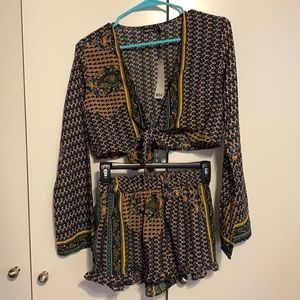 Boohoo printed short set